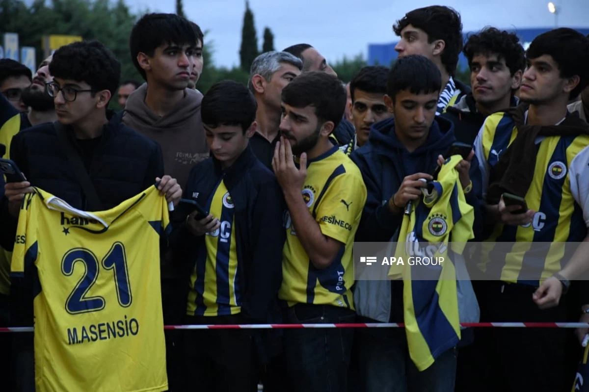 "Fənərbaxça" Bakıda - FOTO 