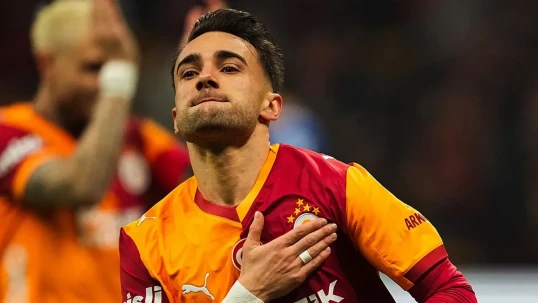 Yunus Akgün “Qalatasaray”ın tarixinə düşdü