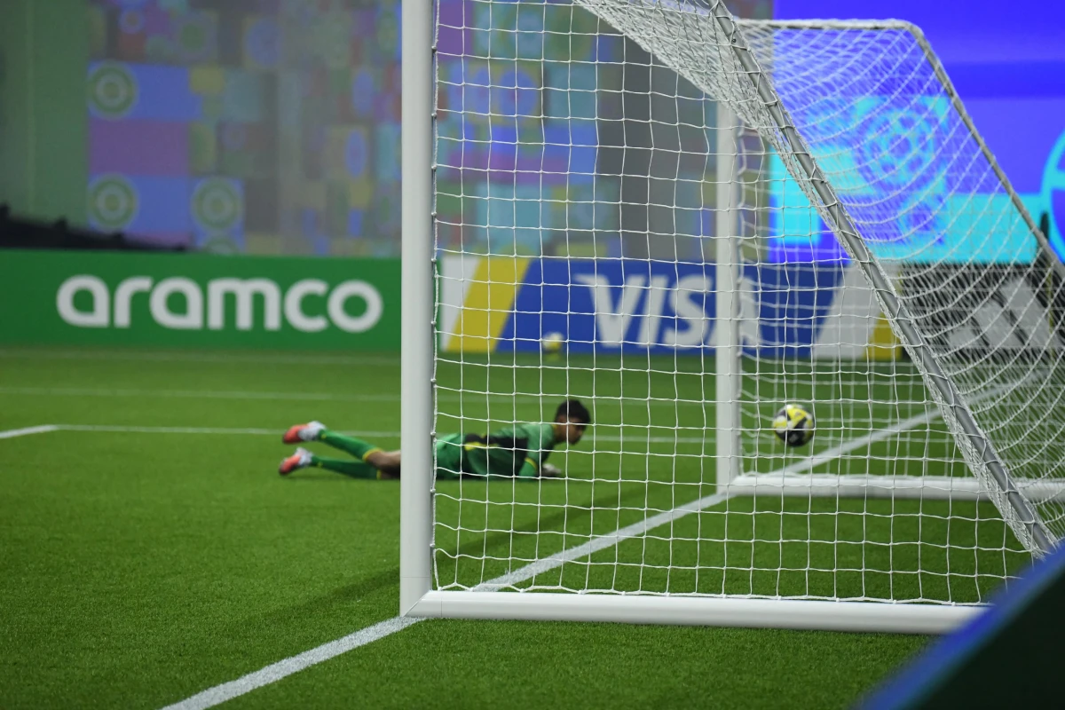 U-15 dünya çempionatı: MİLLİMİZDƏN DARMADAĞIN  - FOTO 