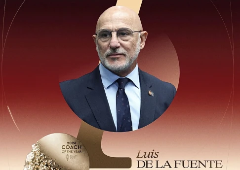 De la Fuente zirvədə - İLİN ƏN YAXŞI BAŞ MƏŞQÇİSİ SEÇİLDİ 