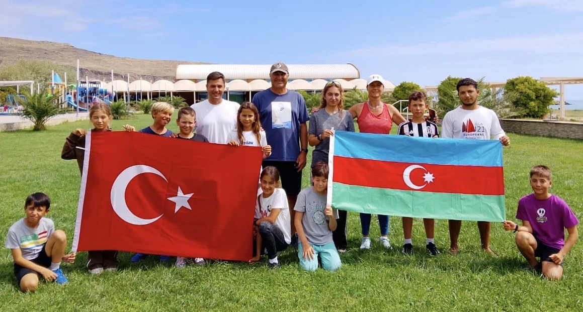 Türkiyə yelkənçiləri Bakıya gəlib