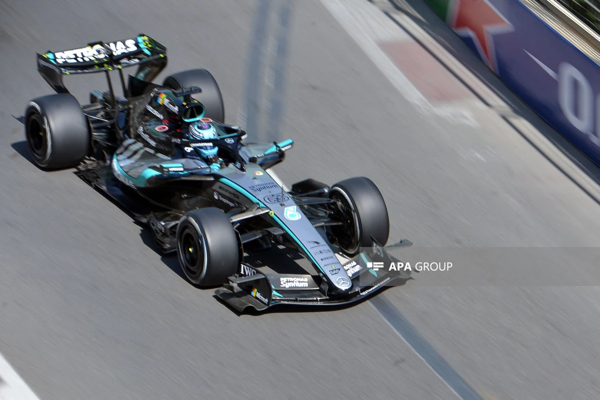 “Formula 1”: Sərbəst yürüşə start verildi