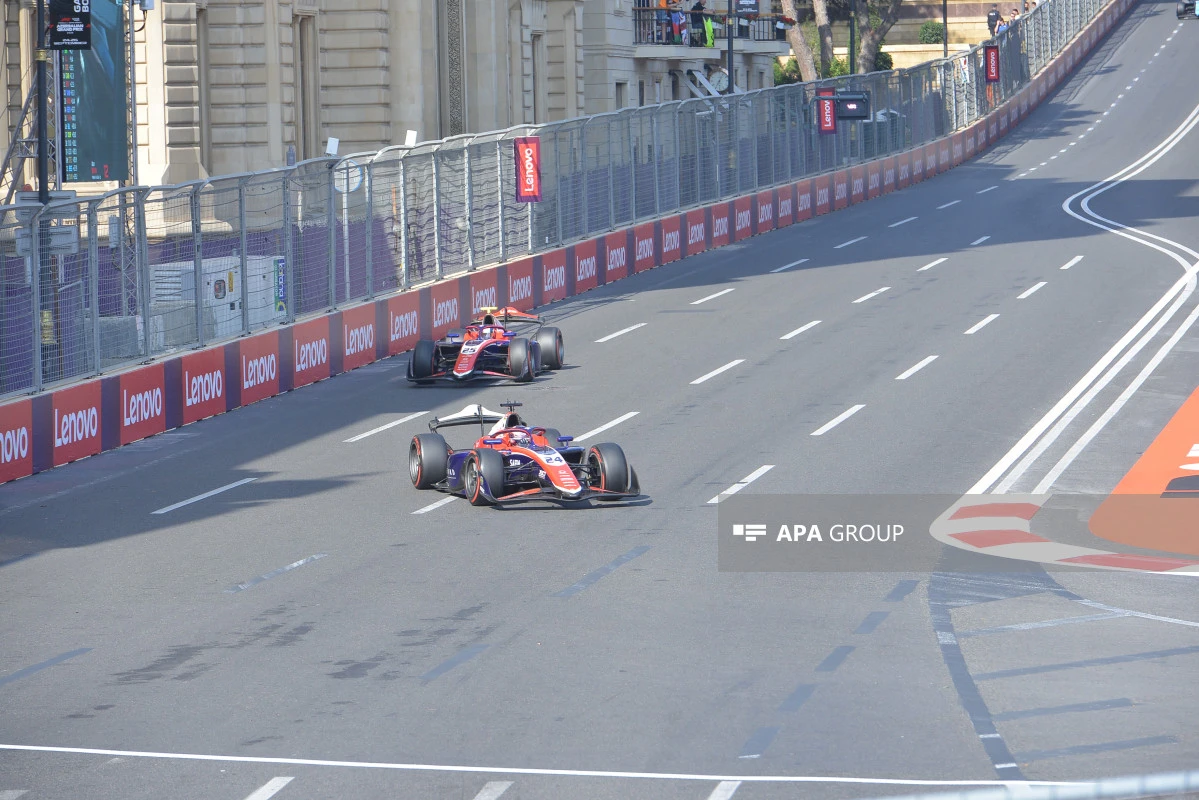 “Formula 1”: Sərbəst yürüşə start verildi