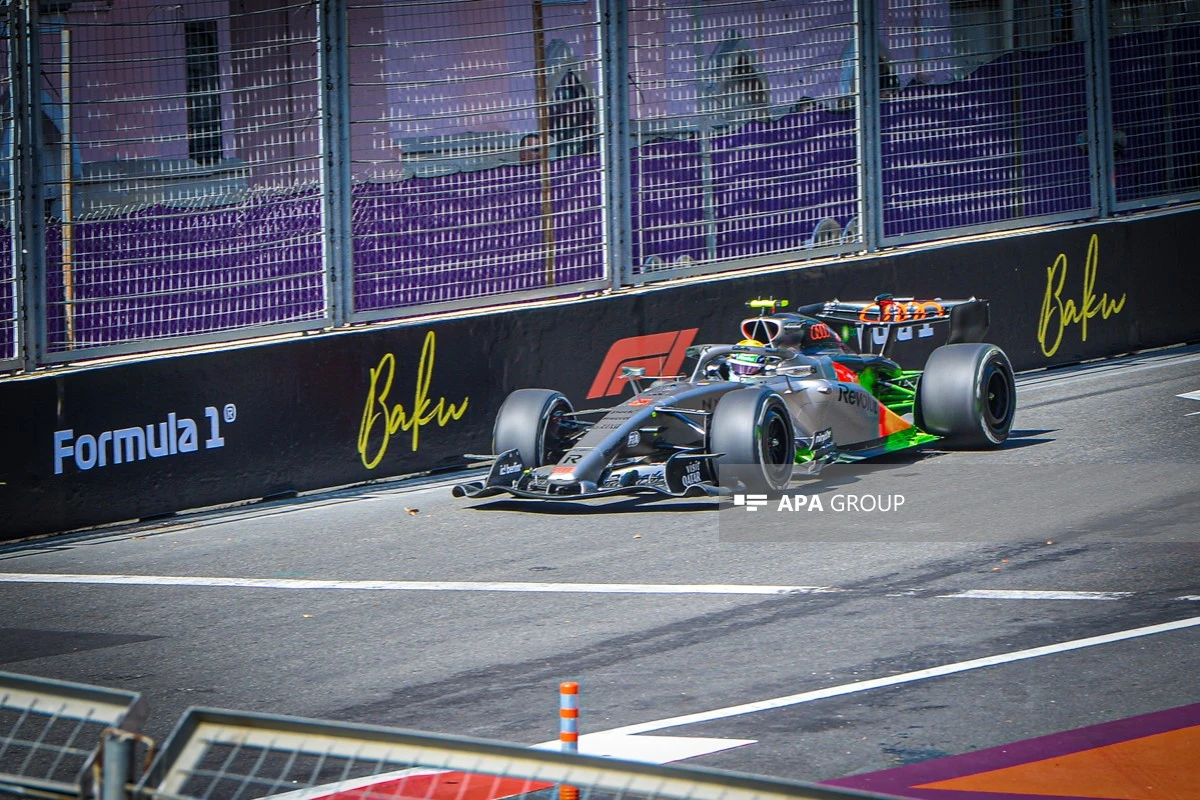 Formula 1 Azərbaycan Qran-Prisinin ilk günü - FOTOLENT 