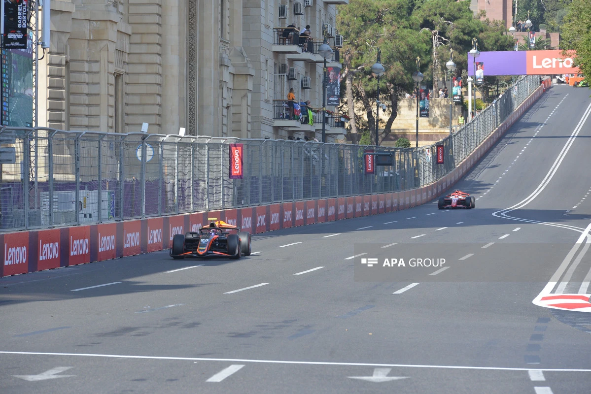 “Formula 2”: Zəncirvarı qəza baş verib
